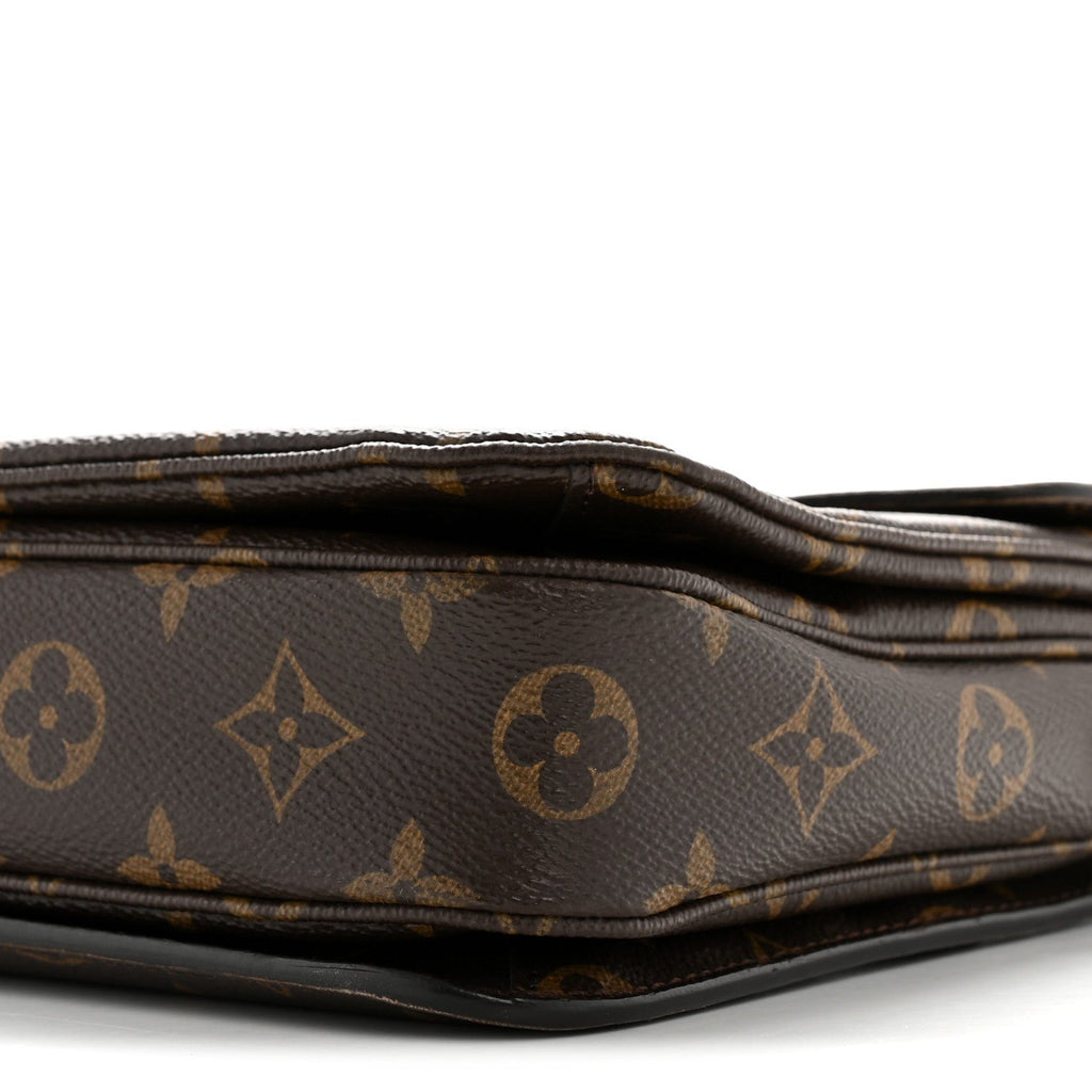 Louis Vuitton Monogram Pochette Metis