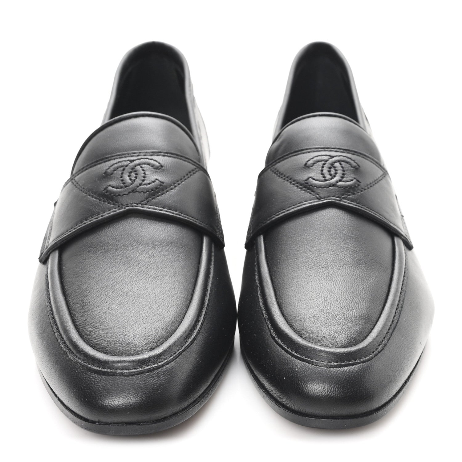 Lambskin Womens Stitched CC Loafers 38 Black