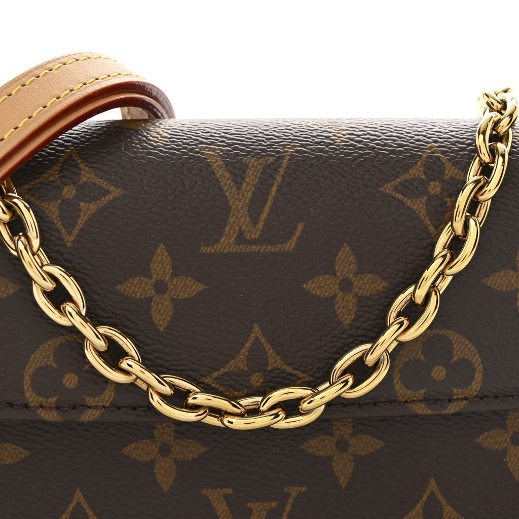 Louis Vuitton Monogram Ivy Wallet On Chain