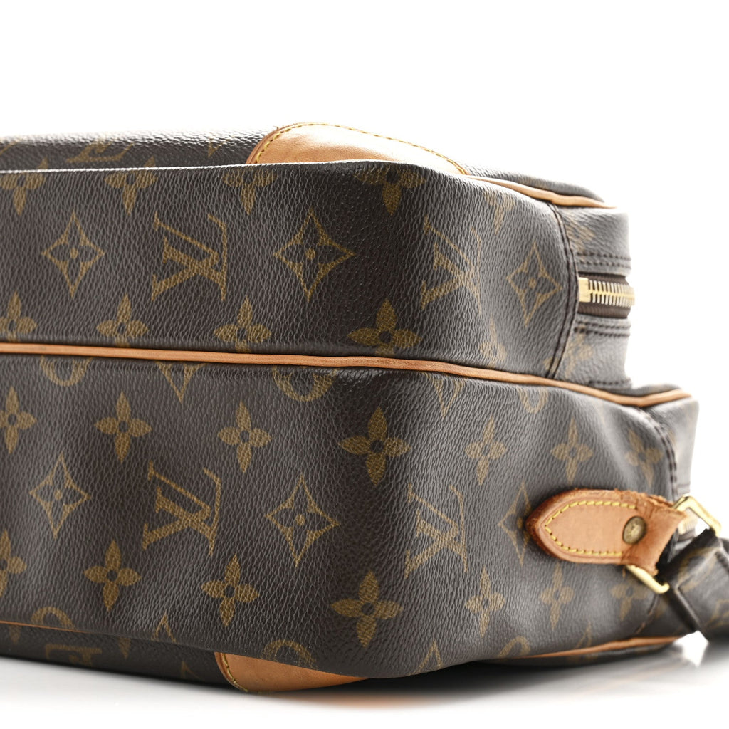 Louis Vuitton Monogram Nil 28