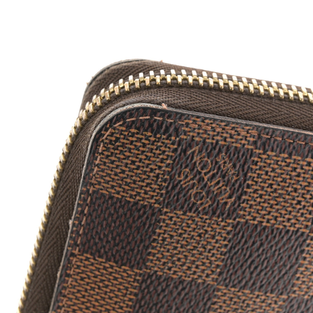 Louis Vuitton Damier Ebene Zippy Wallet