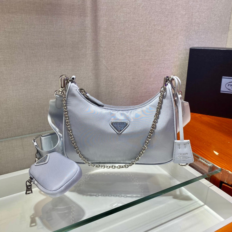 Prada Bags - 7102