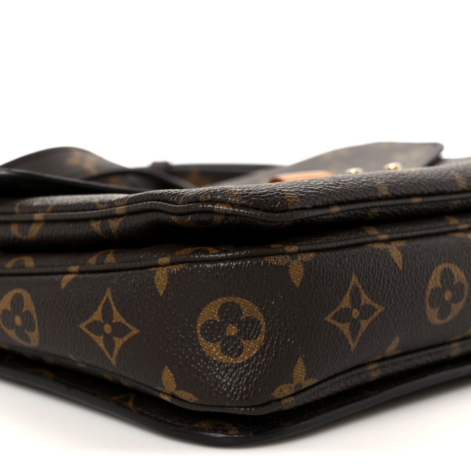 Louis Vuitton Monogram Pochette Metis