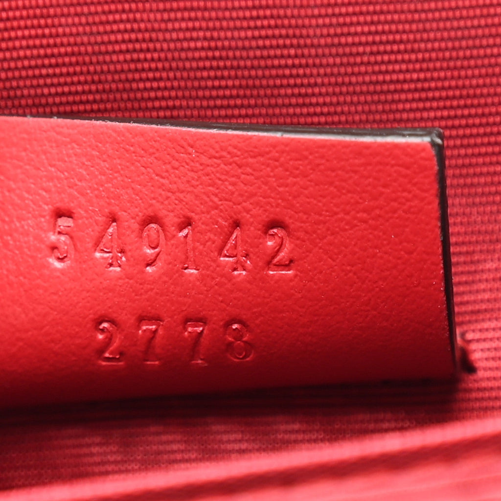 Gucci Calfskin Matelasse GG Marmont Zip Around Card Case Hibiscus Red