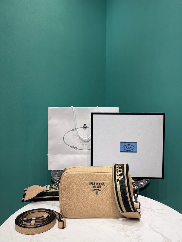 Prada Bags - 044
