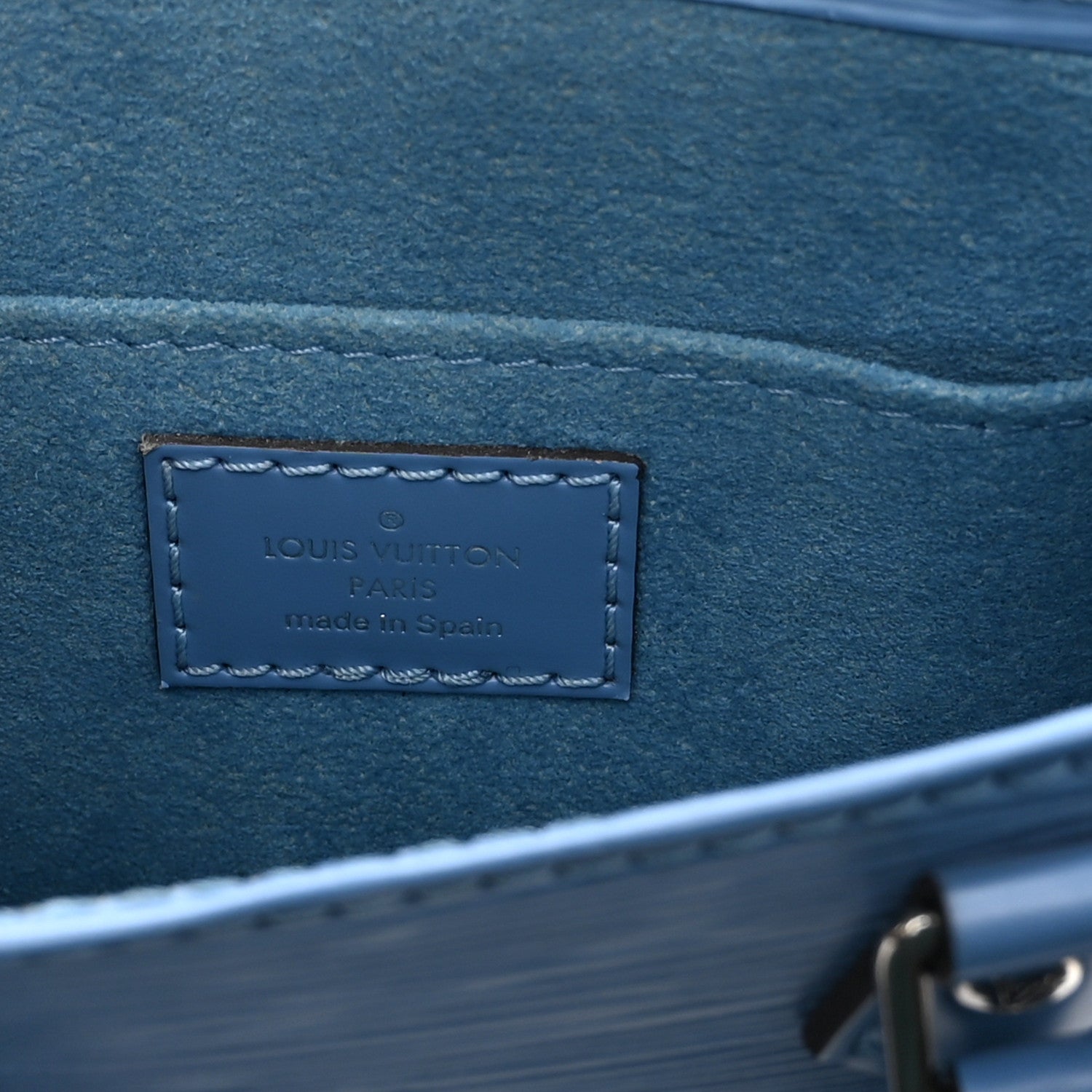 Louis Vuitton Epi Petit Sac Plat Bleuet