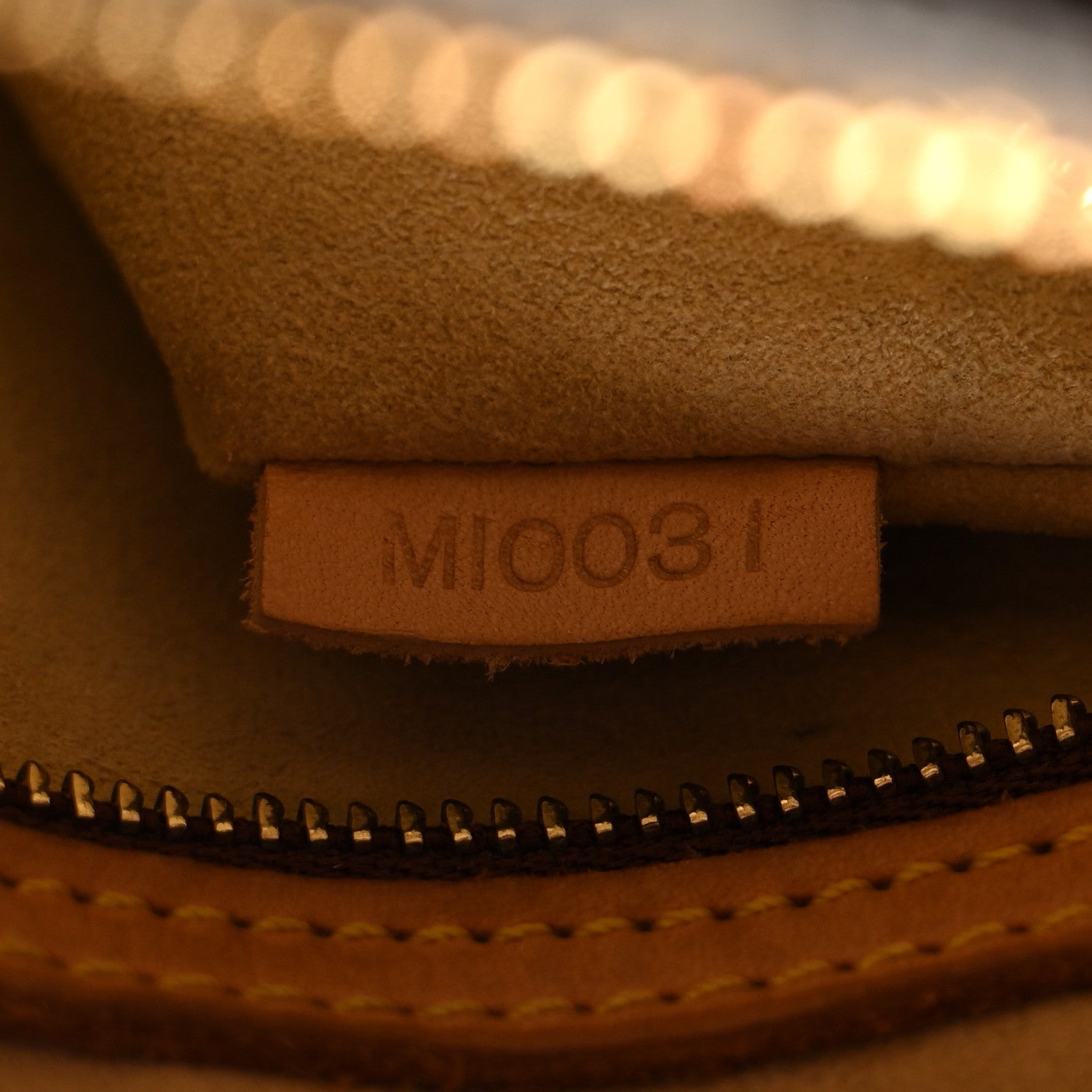Louis Vuitton Monogram Looping MM