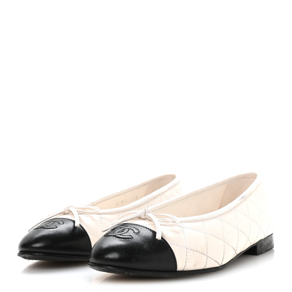 Canvas Lambskin Quilted CC Cap Toe Ballerina Flats 37 White Black
