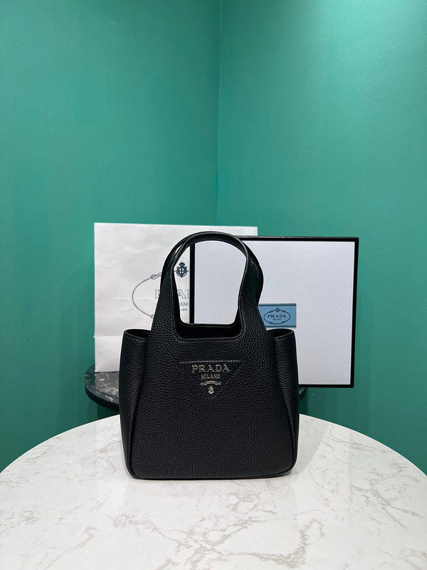 Prada Bags - 1937