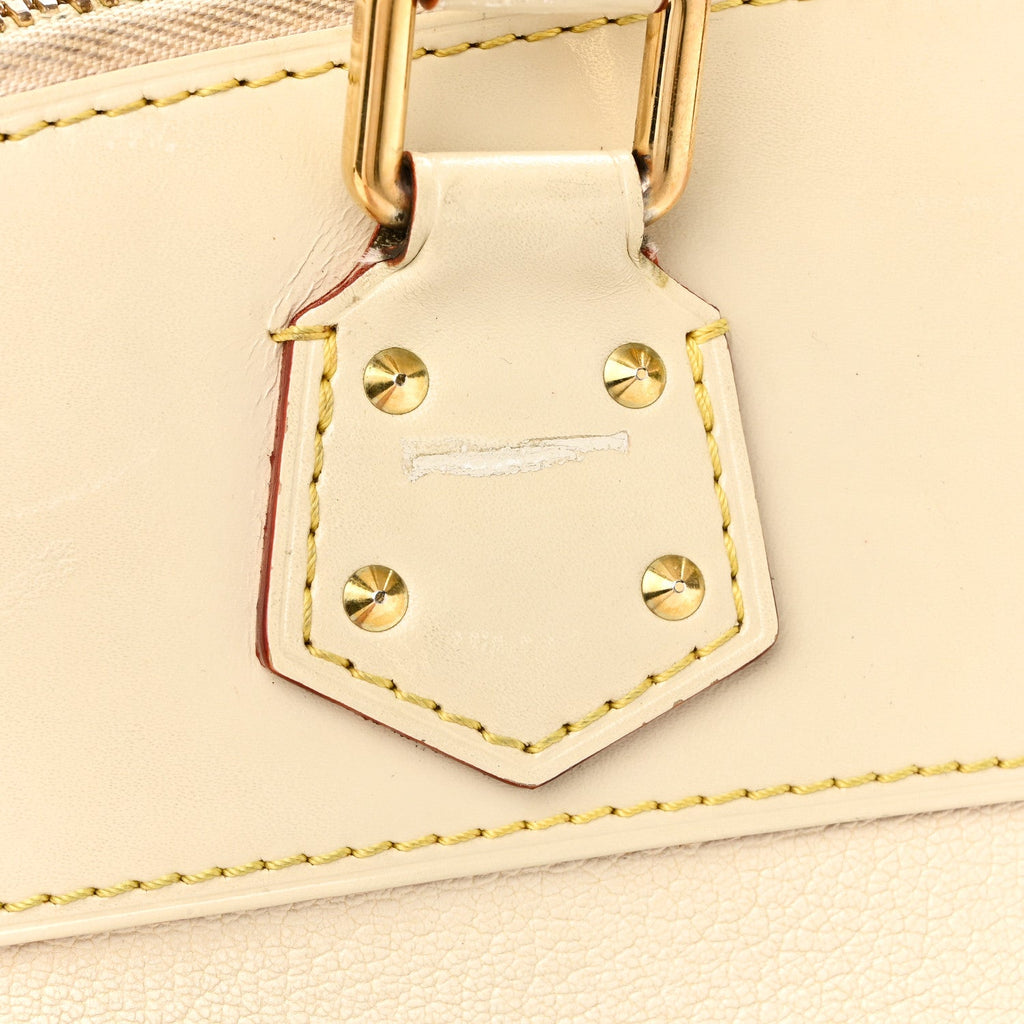 Louis Vuitton Suhali Lockit PM White