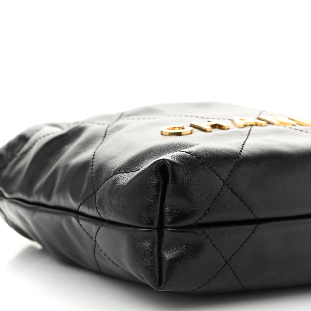 Chanel Shiny Calfskin Quilted Pearl CC Chain Mini Chanel 22 Black