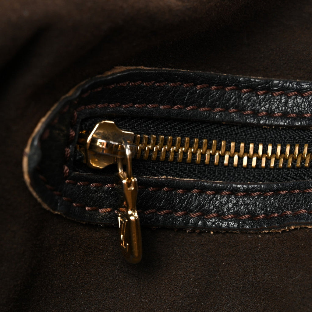 Louis Vuitton Mahina L Black