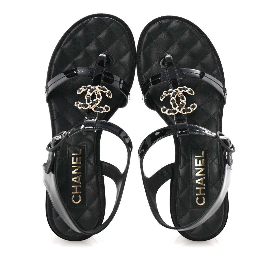 Patent CC Logo Thong Sandals 37 Black