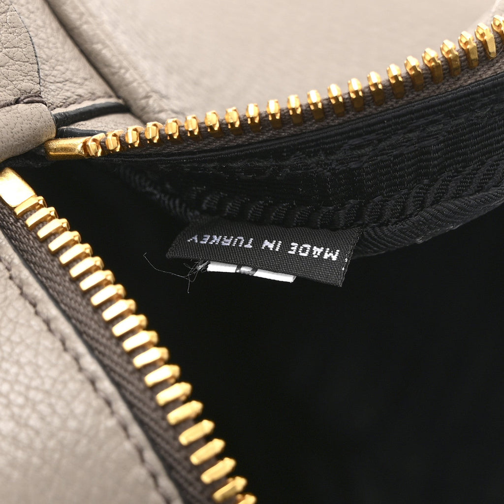 Prada Vitello Phenix Camera Bag Argilla