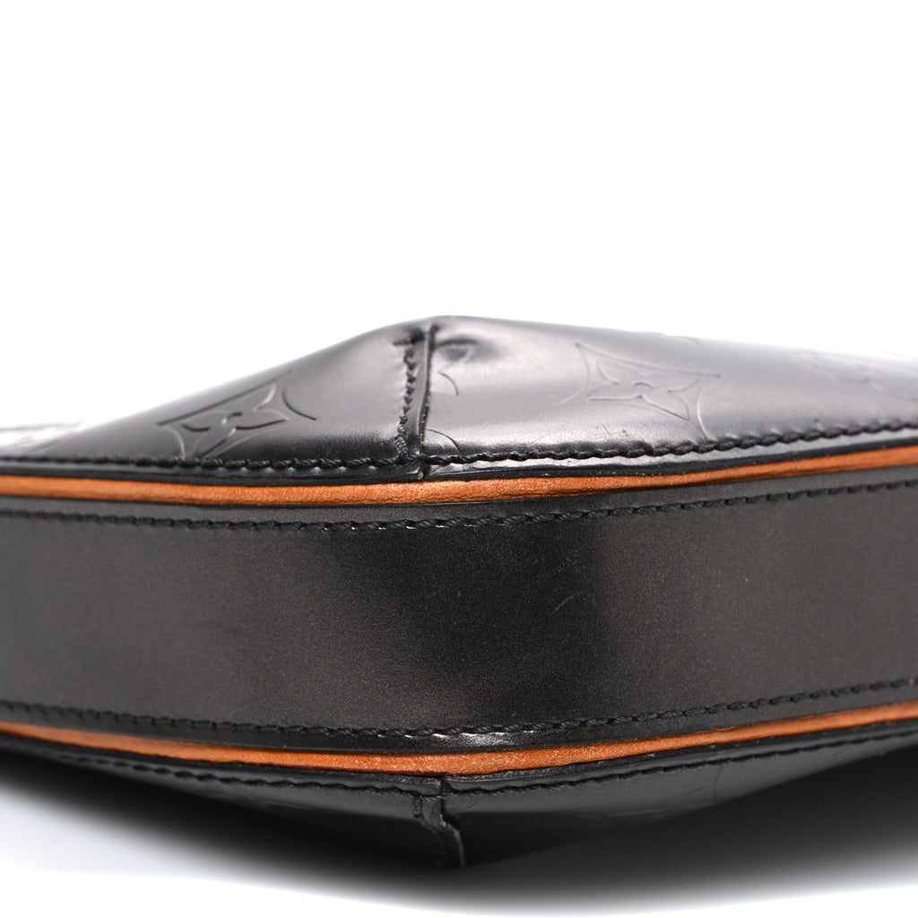 Louis Vuitton Mat Monogram Fowler Black