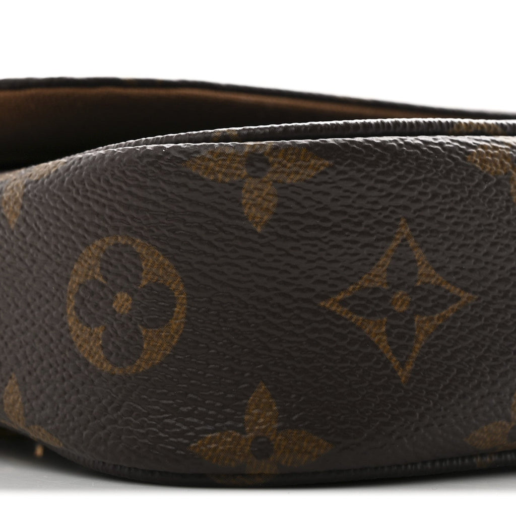 Louis Vuitton Monogram Ivy Wallet On Chain