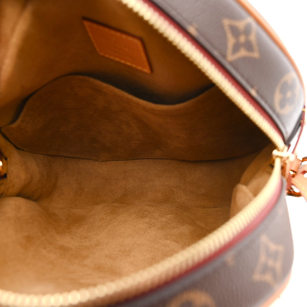 Louis Vuitton Monogram Boite Chapeau Souple MM