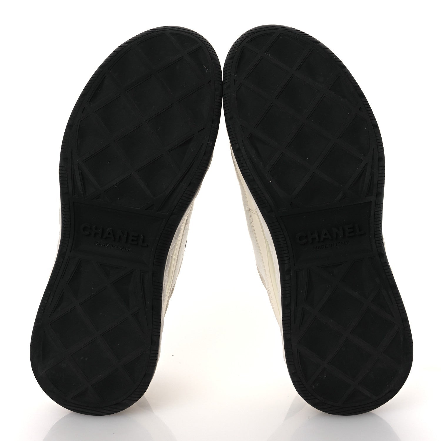 Chanel Velvet Calfskin Mixed Fibers CC Sneakers 36 Ivory Black