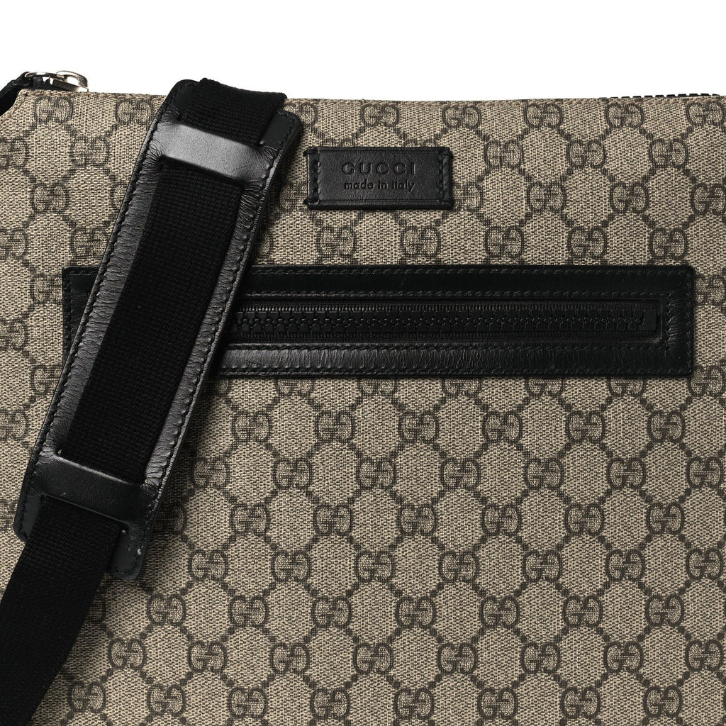 Gucci GG Supreme Monogram Flat Messenger Bag Black