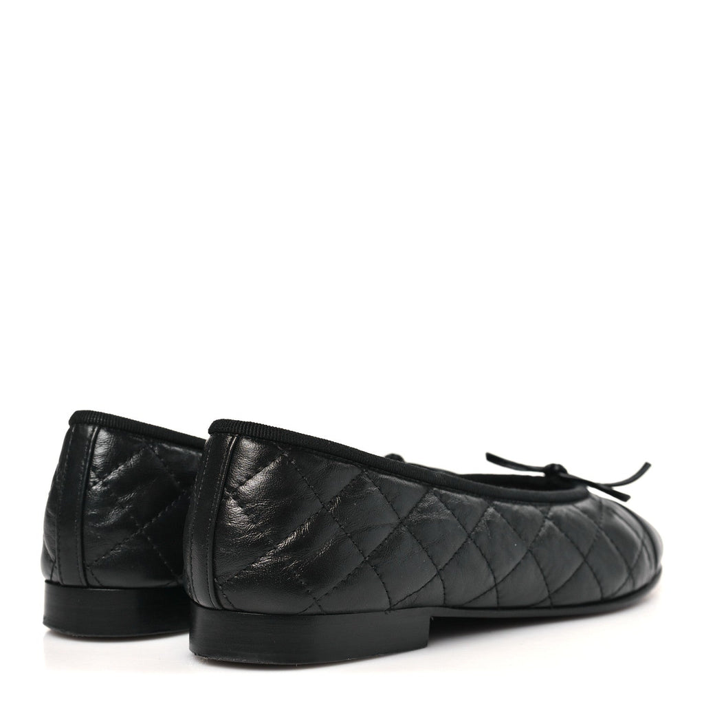 Aged Calfskin Quilted CC Cap Toe Ballerina Flats 35 Black