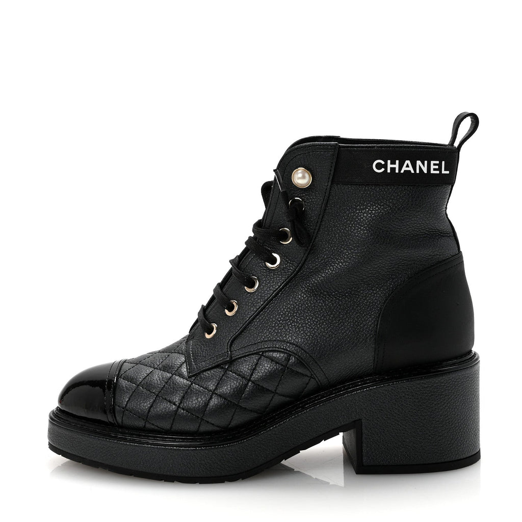 Pearly Calfskin Patent Calfskin Lace Up Combat Boots 37 Black