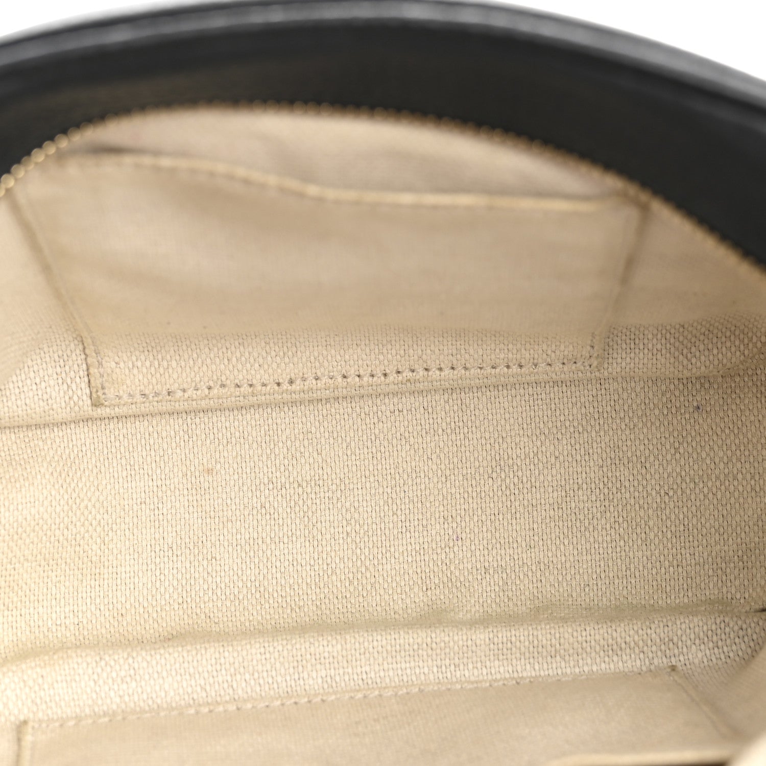 Gucci Pebbled Calfskin Small Soho Disco Bag Black