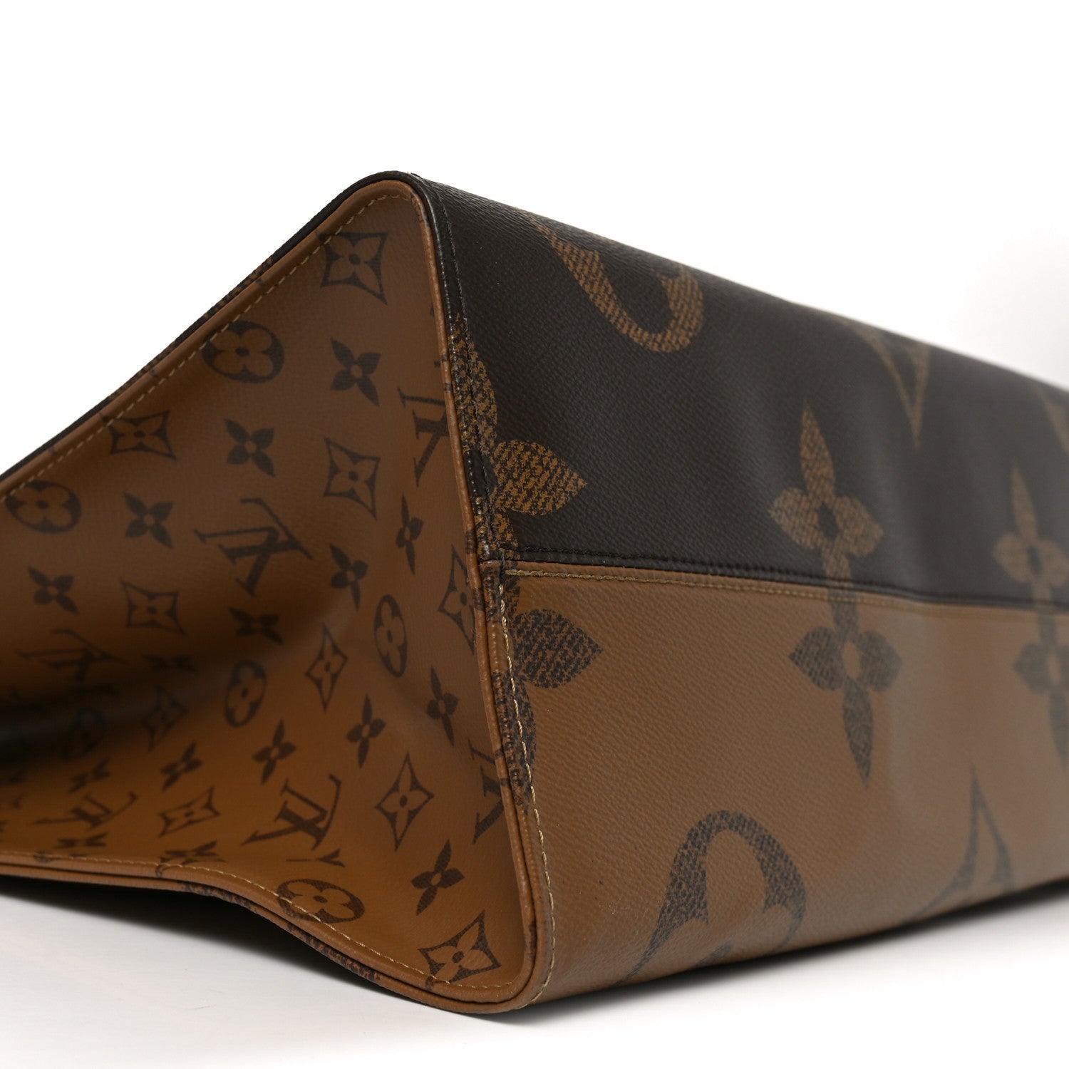 Louis Vuitton Reverse Monogram Giant Onthego GM