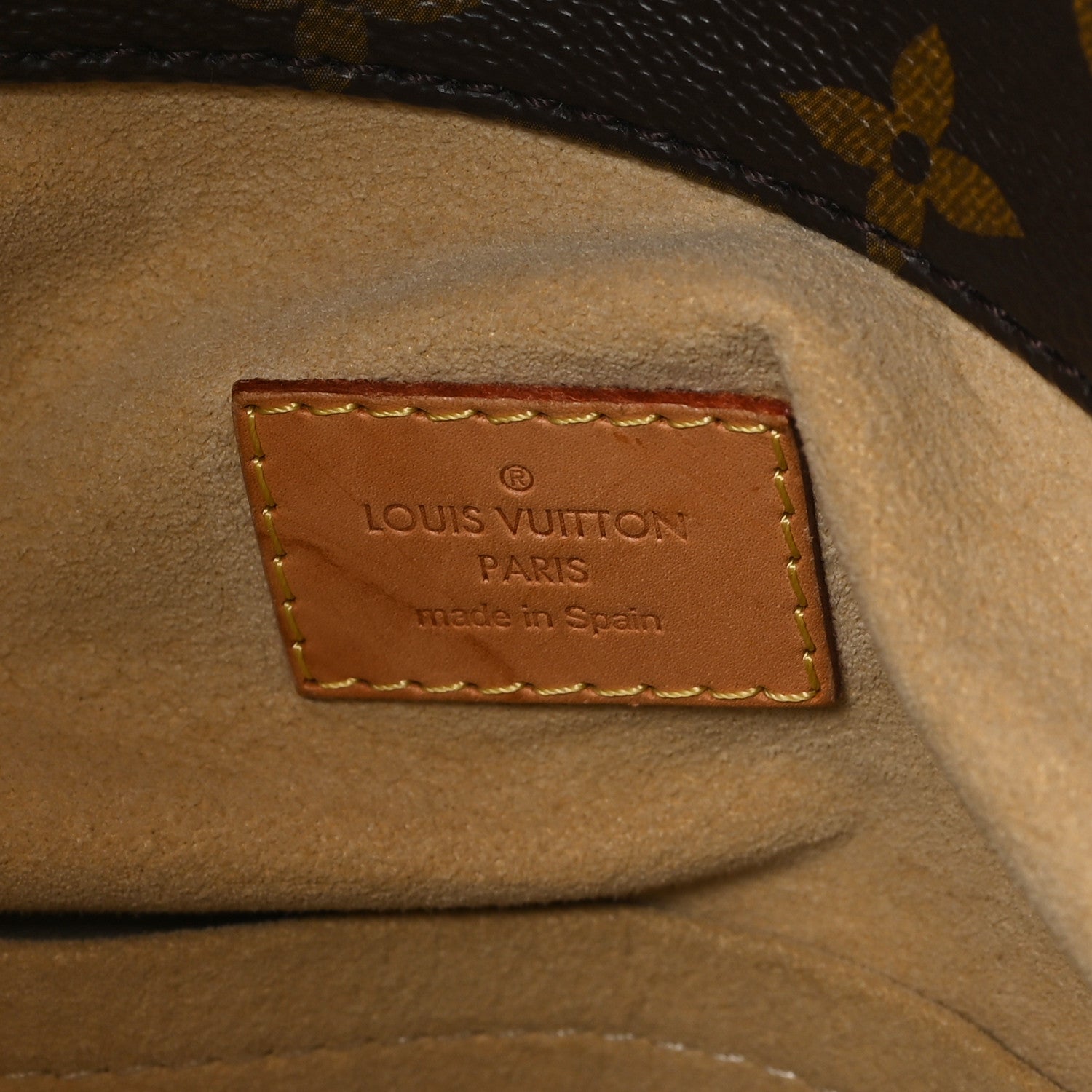 Louis Vuitton Monogram Artsy MM
