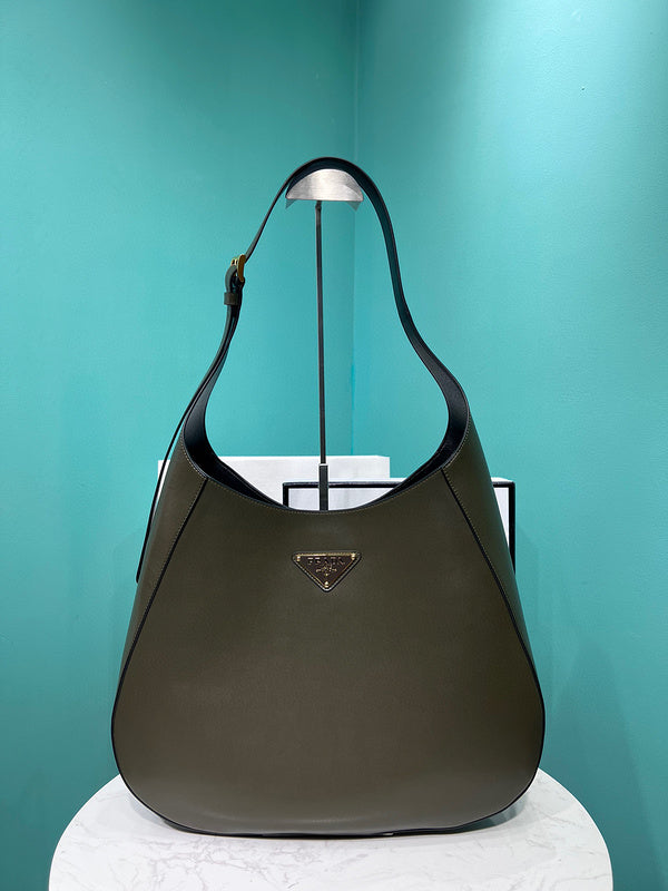 Prada Bags - 831