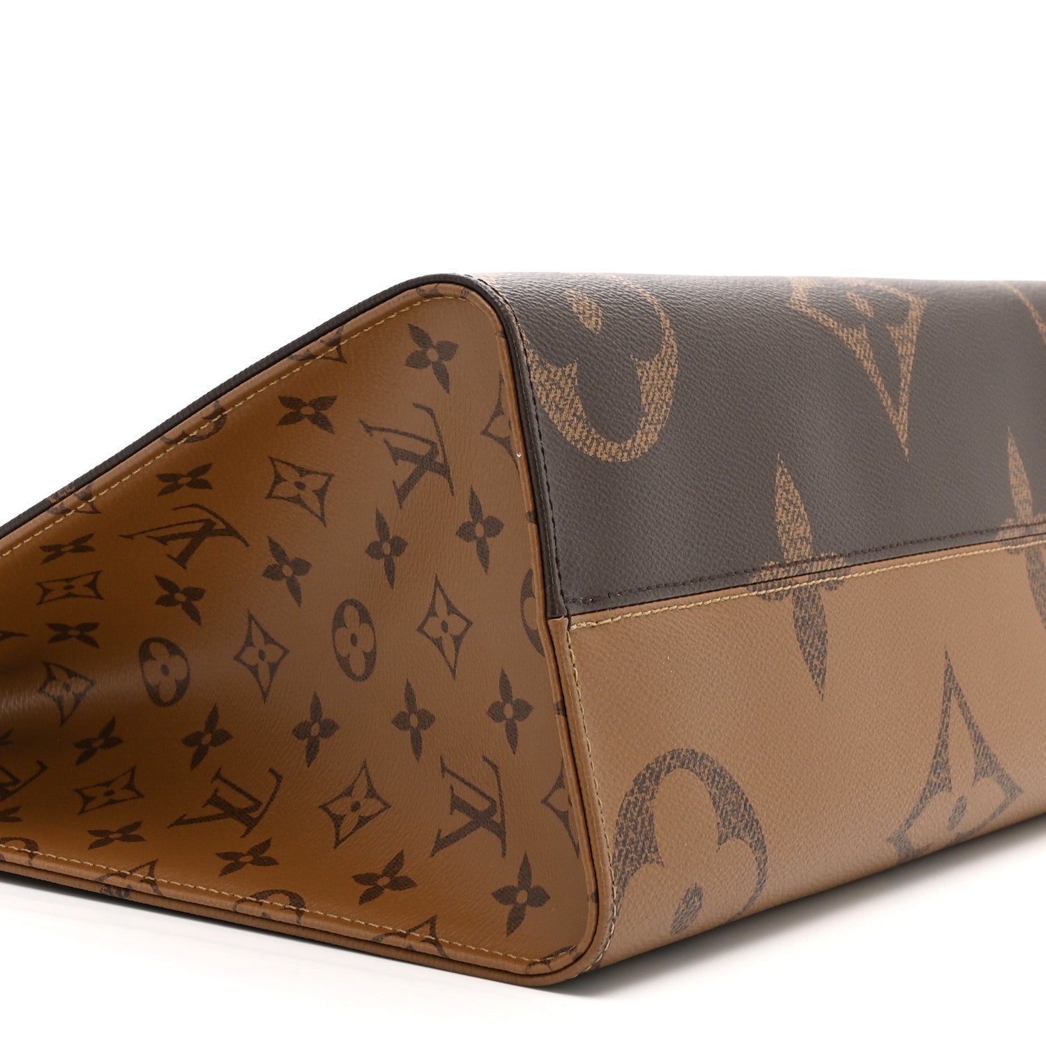 Louis Vuitton Reverse Monogram Giant Onthego MM