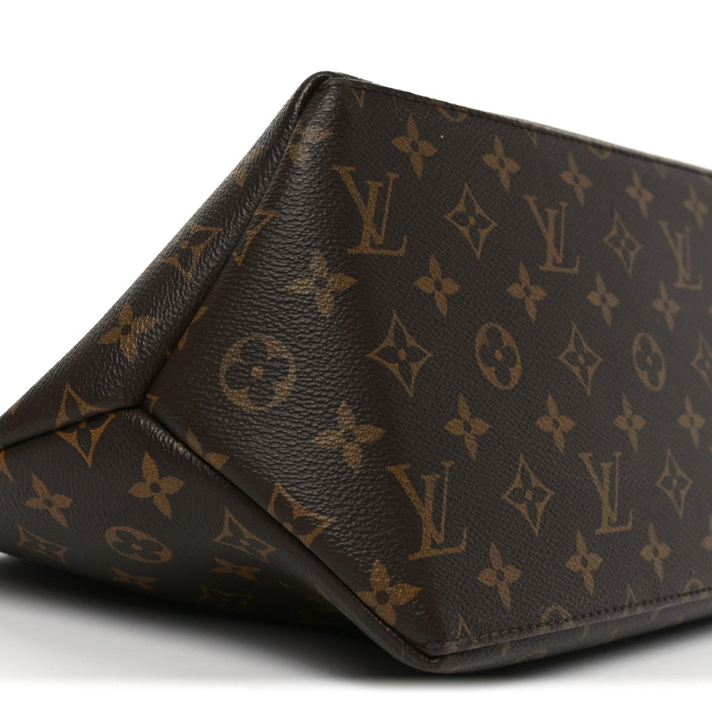 Louis Vuitton Monogram Grand Palais