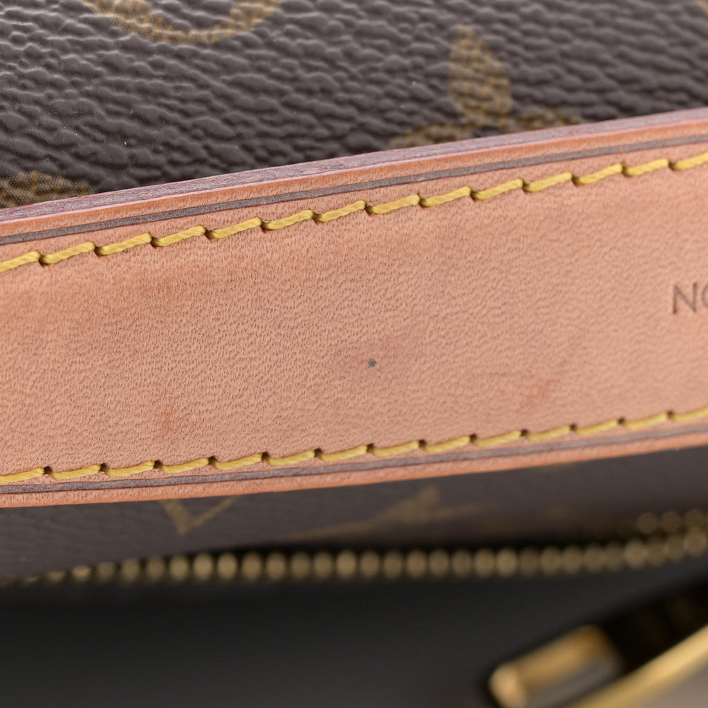 Louis Vuitton Monogram Pochette Metis