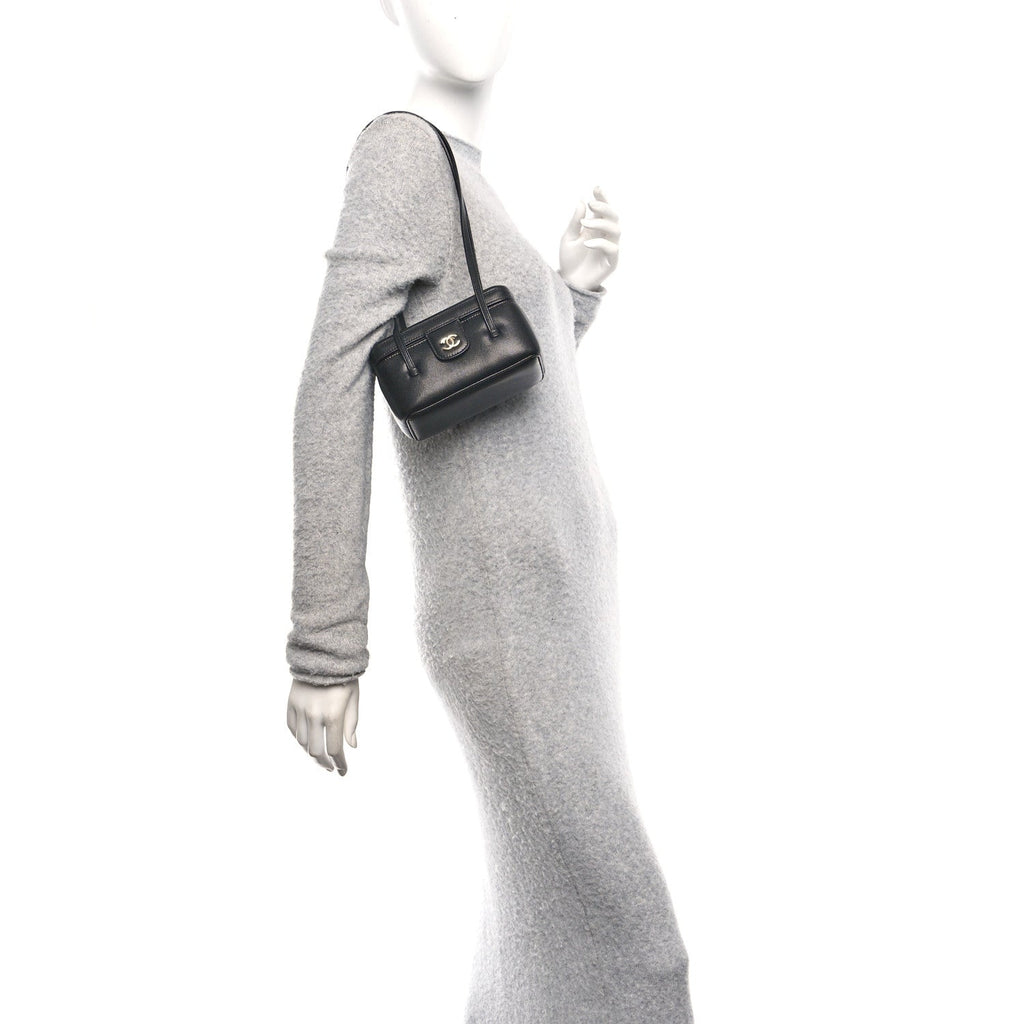 Chanel Shiny Caviar Preppy Coco Long Vanity With Strap Black
