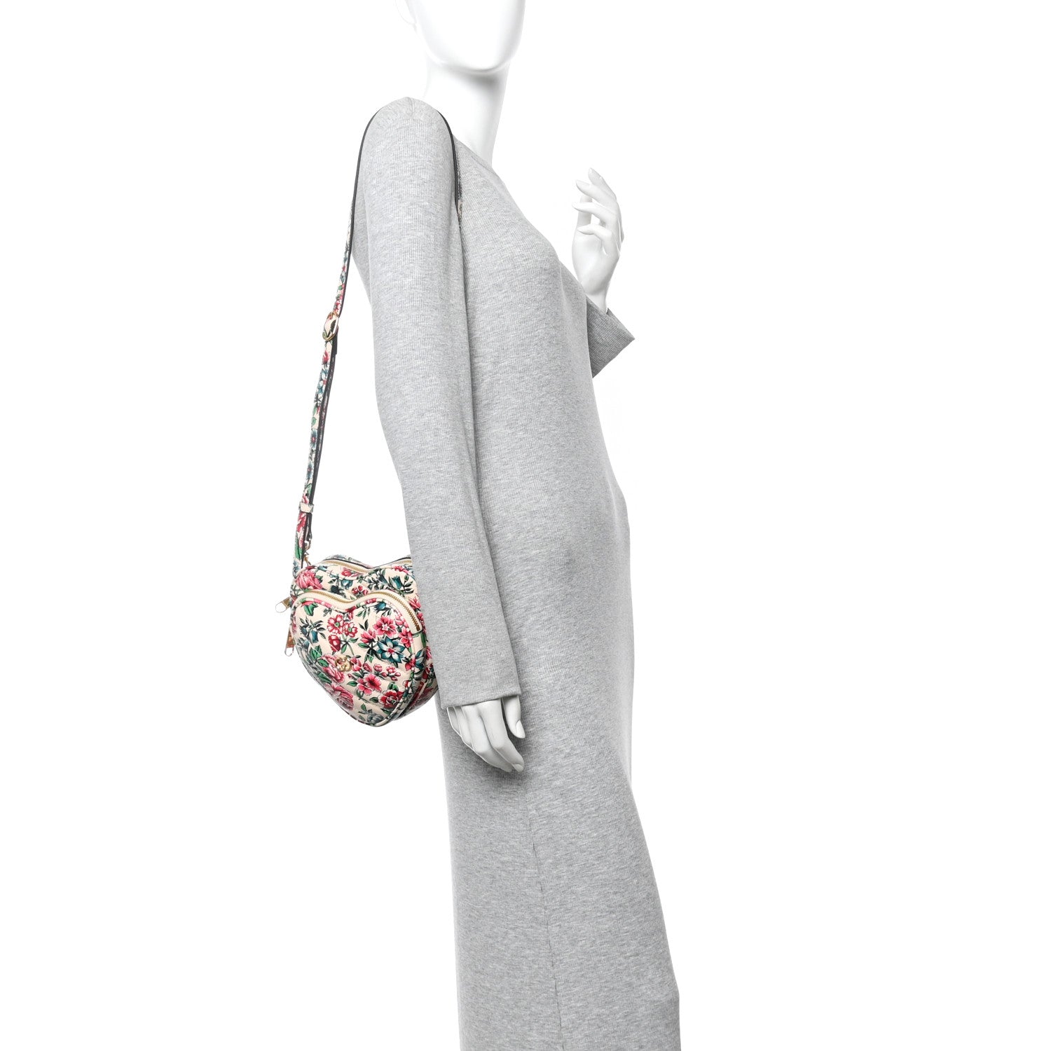 Gucci Matelasse Diagonal Brit Roses Print Mini Interlocking G Heart Shoulder Bag Multicolor