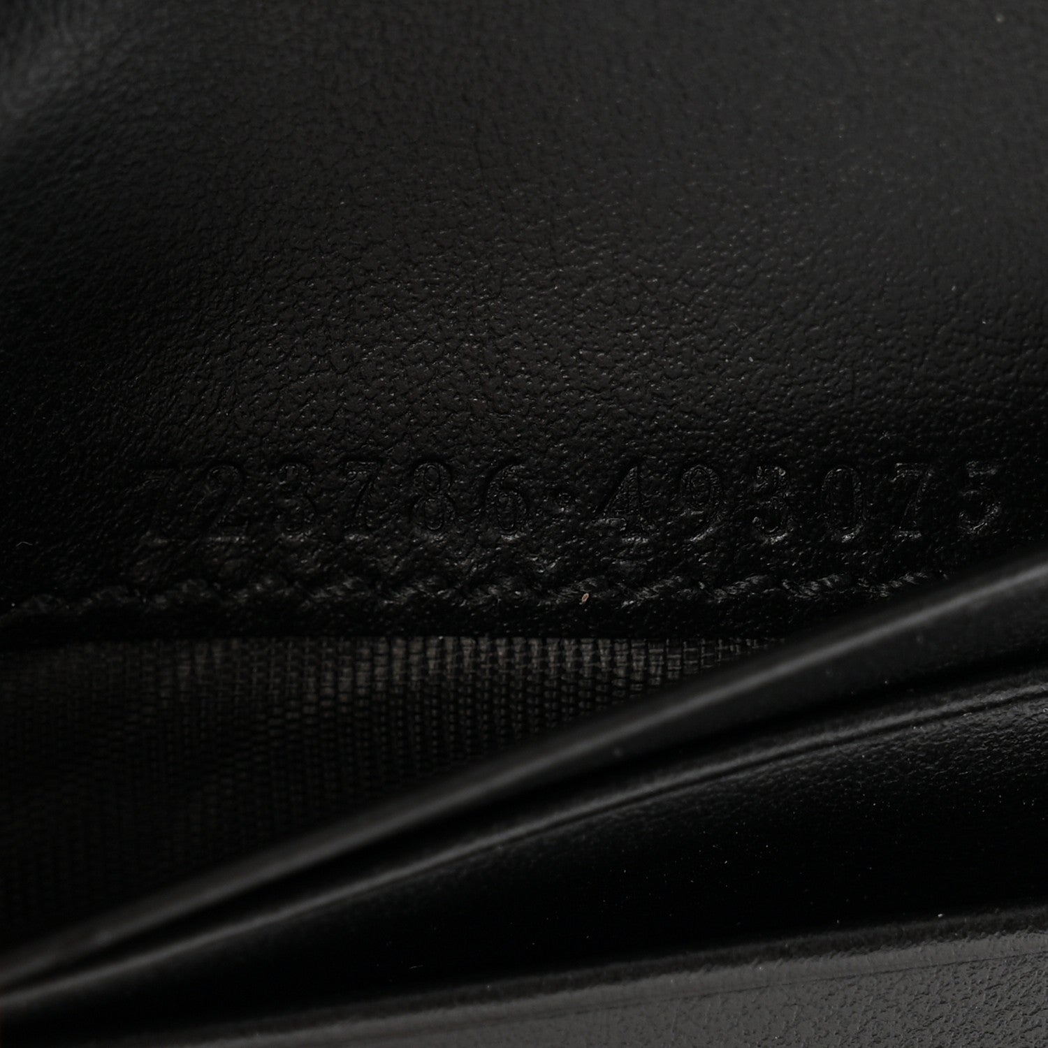Gucci Calfskin GG Matelasse Card Case Wallet Black