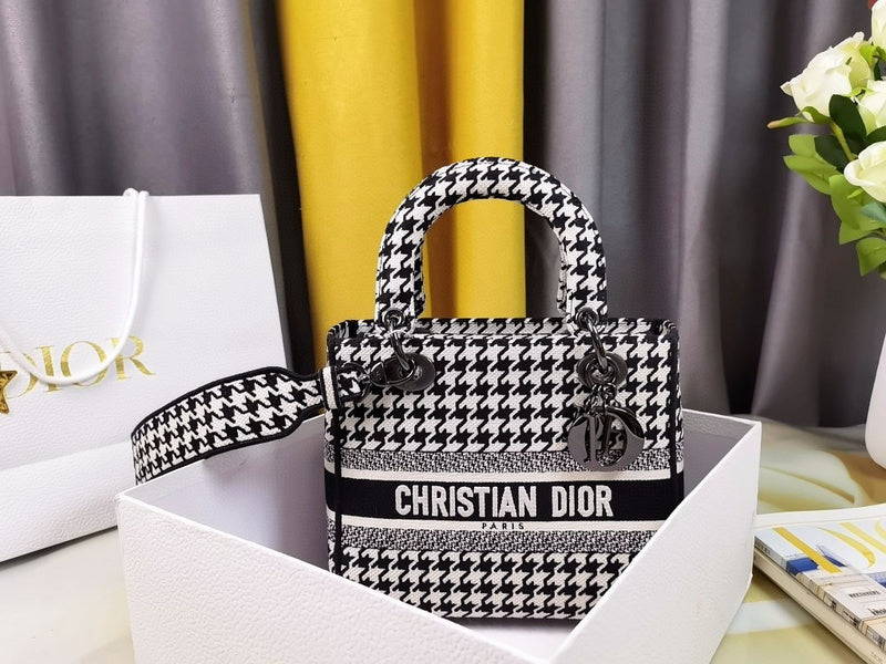 Dior Bags - 2527