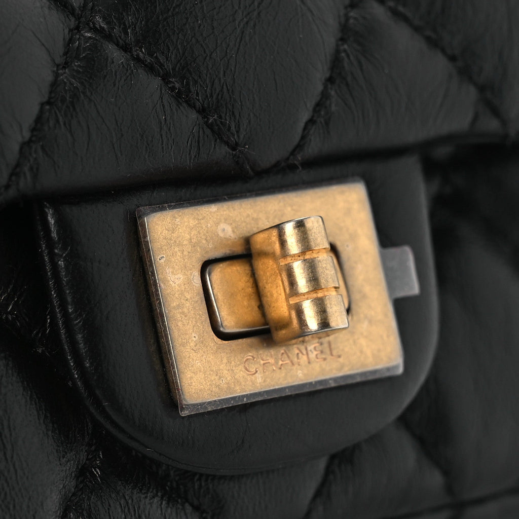 Chanel Aged Calfskin Quilted 2.55 Reissue Flap Belt Bag Clutch Black
