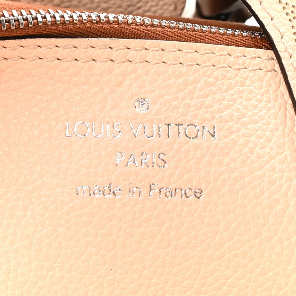 Louis Vuitton Mahina Carmel Hobo Creme