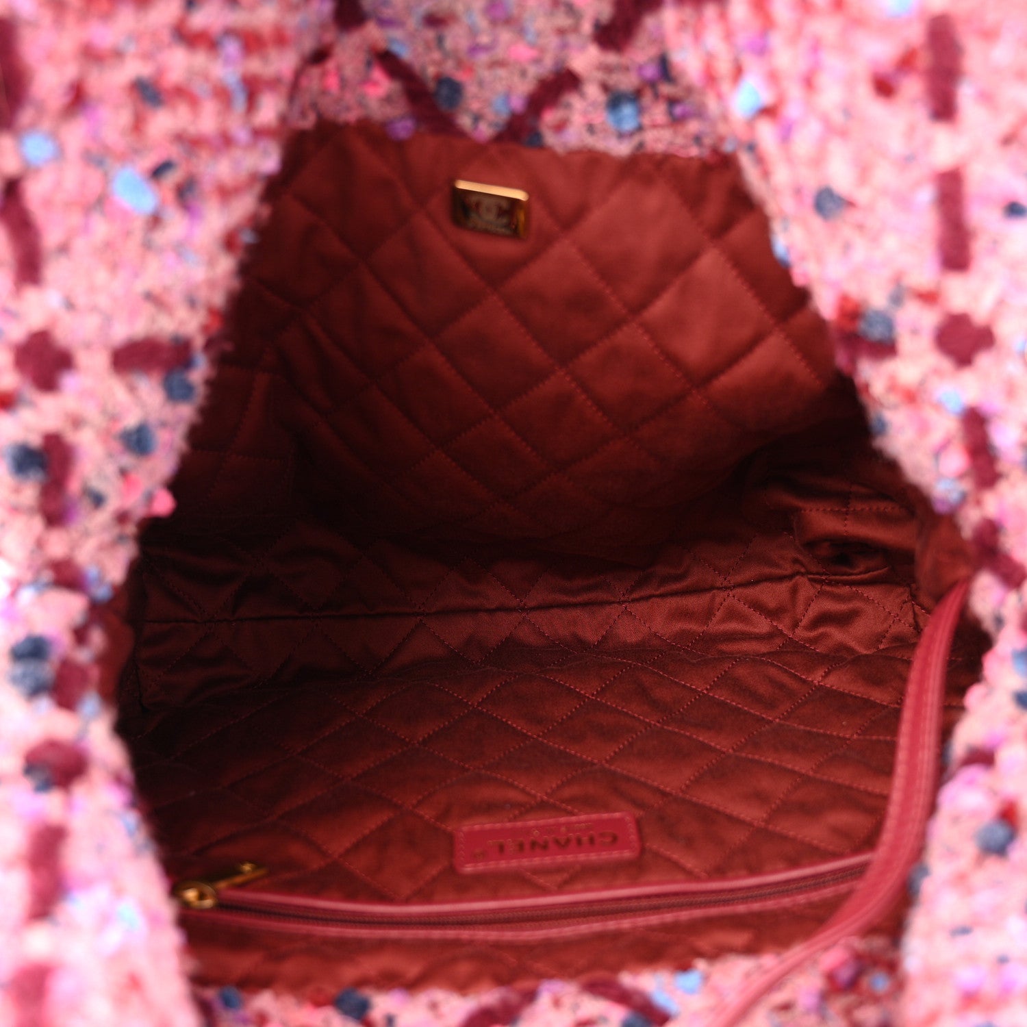 Chanel Tweed Quilted Chanel 22 Pink Burgundy