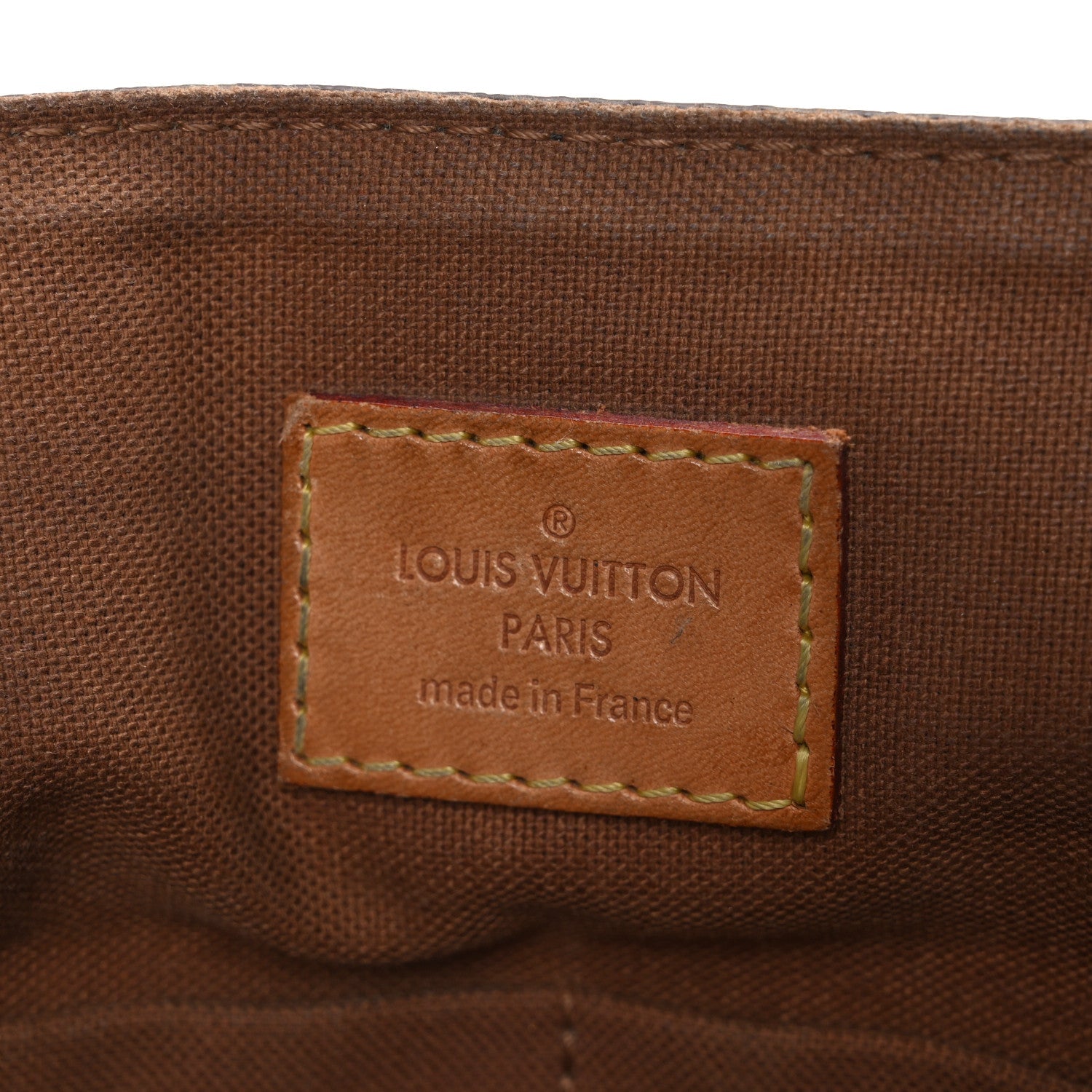 Louis Vuitton Monogram Beaubourg MM Messenger Bag