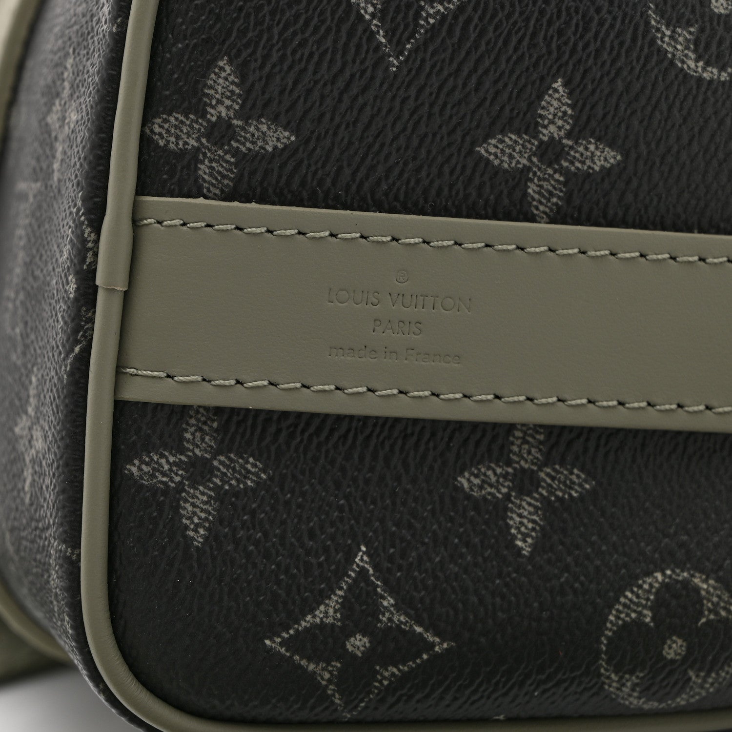 Louis Vuitton Monogram Gradient Keepall Bandouliere 25 Khaki
