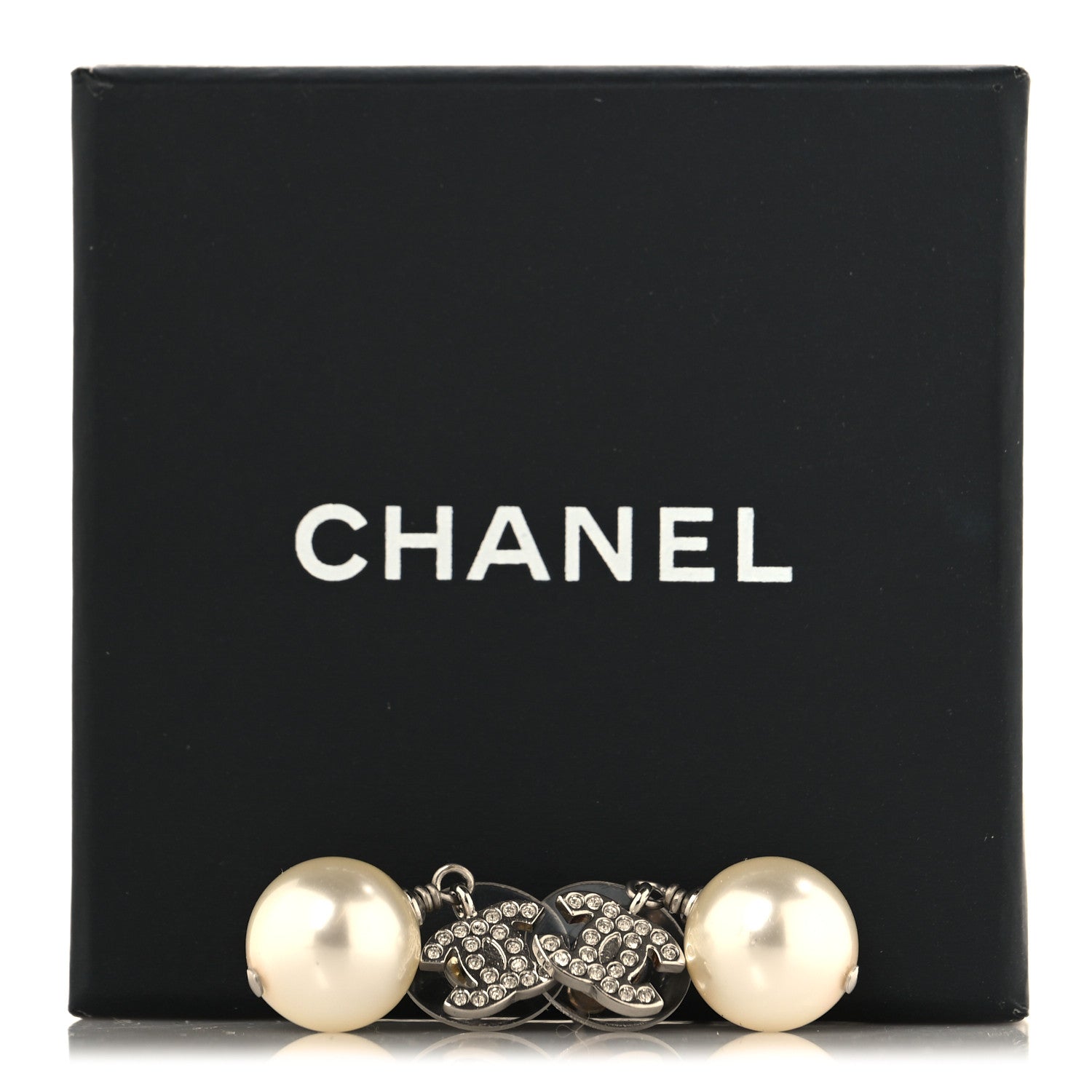 Crystal Pearl CC Drop Earrings Silver Pearly White