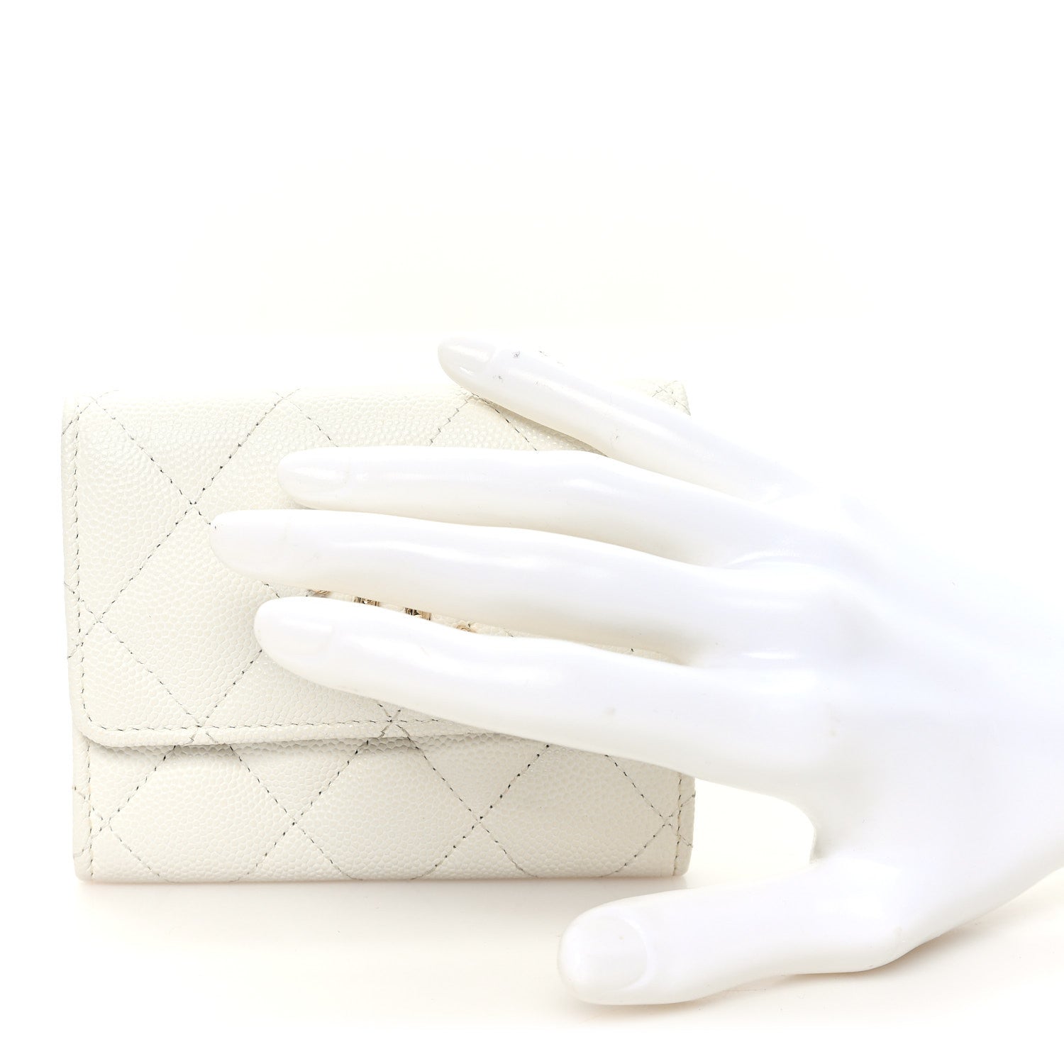 Caviar Quilted Chain CC Quilted Compact Flap Card Holder White