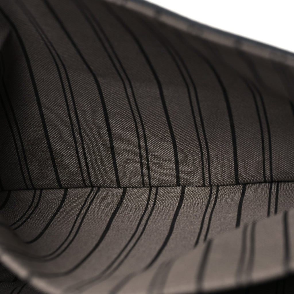Louis Vuitton Empreinte Pochette Metis Black