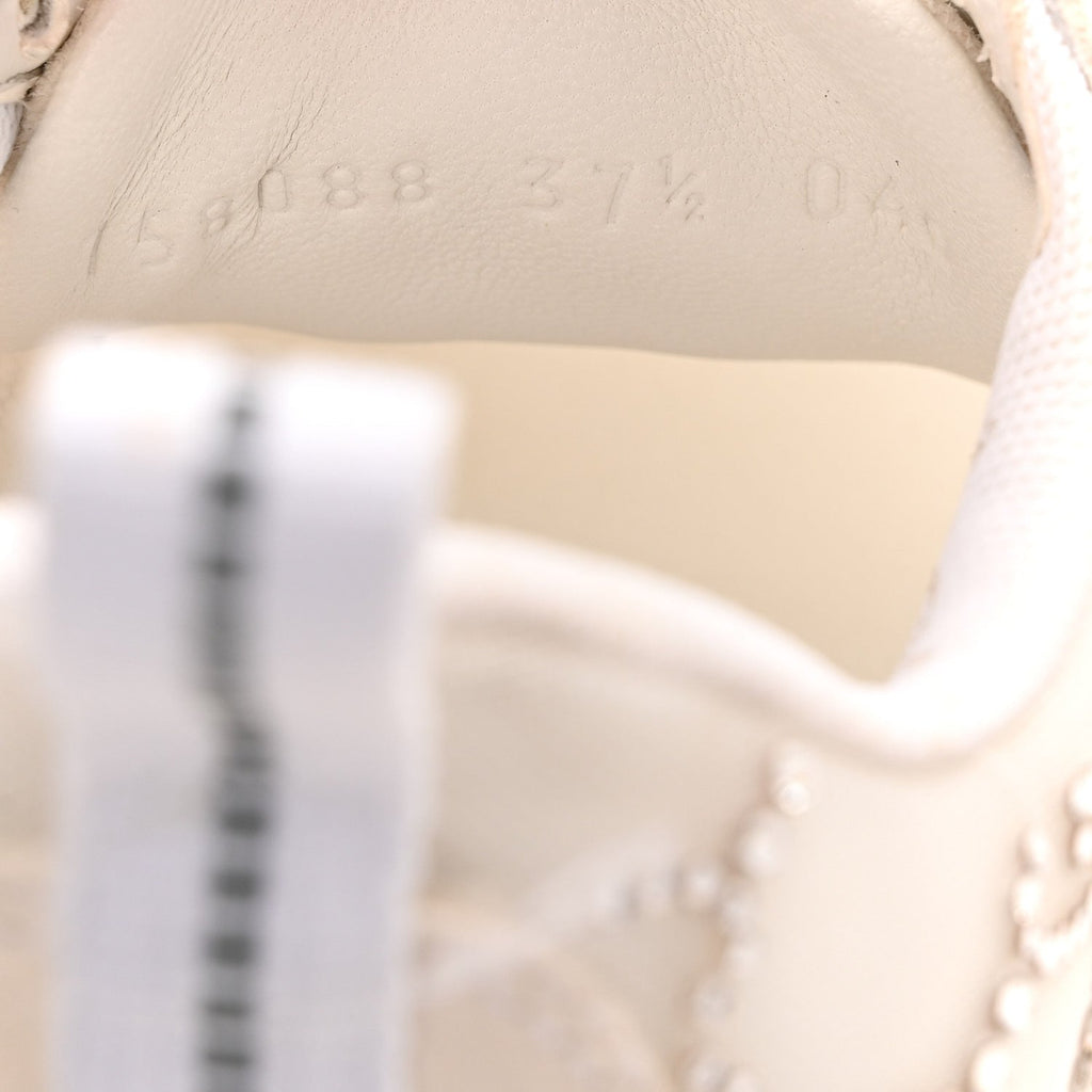 Gucci Tela Retino Mesh Crystal Suede GG Monogram Womens Gucci Run Sneakers 37.5 Off White Silver