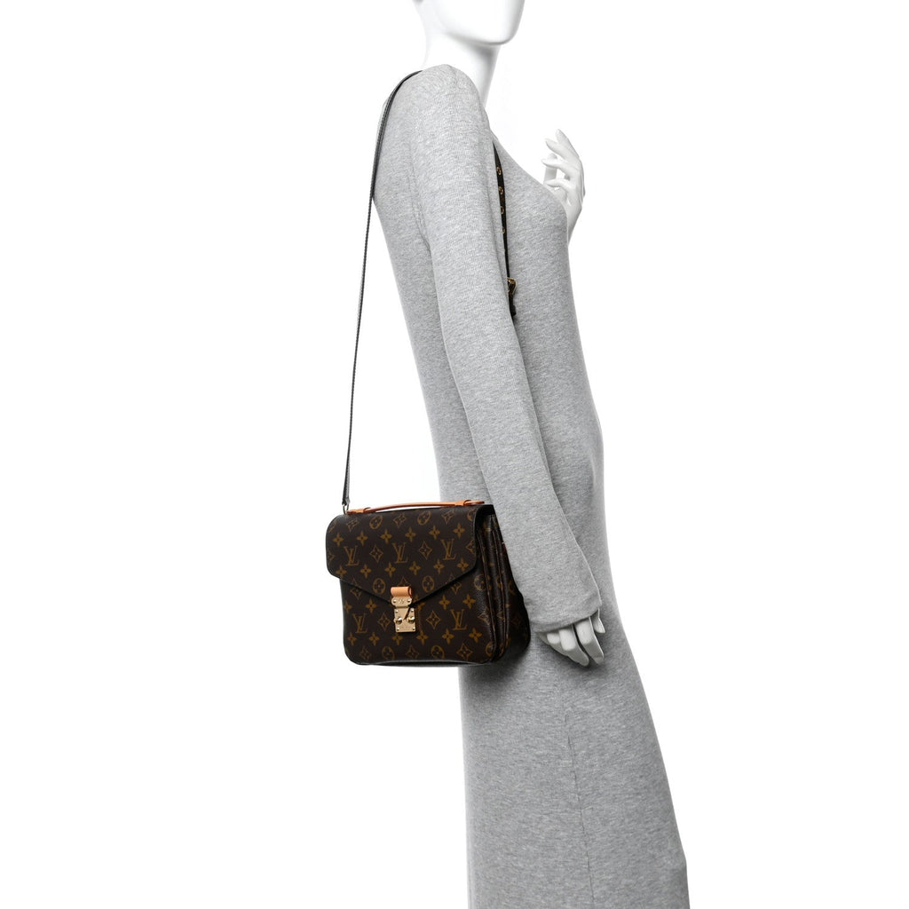 Louis Vuitton Monogram Pochette Metis