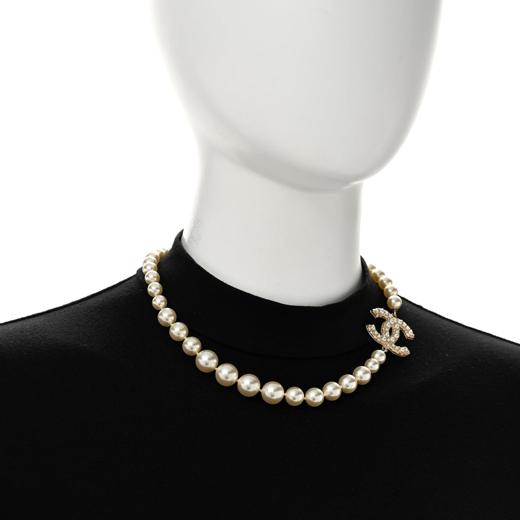 Pearl CC 100th Anniversary Necklace Light Gold