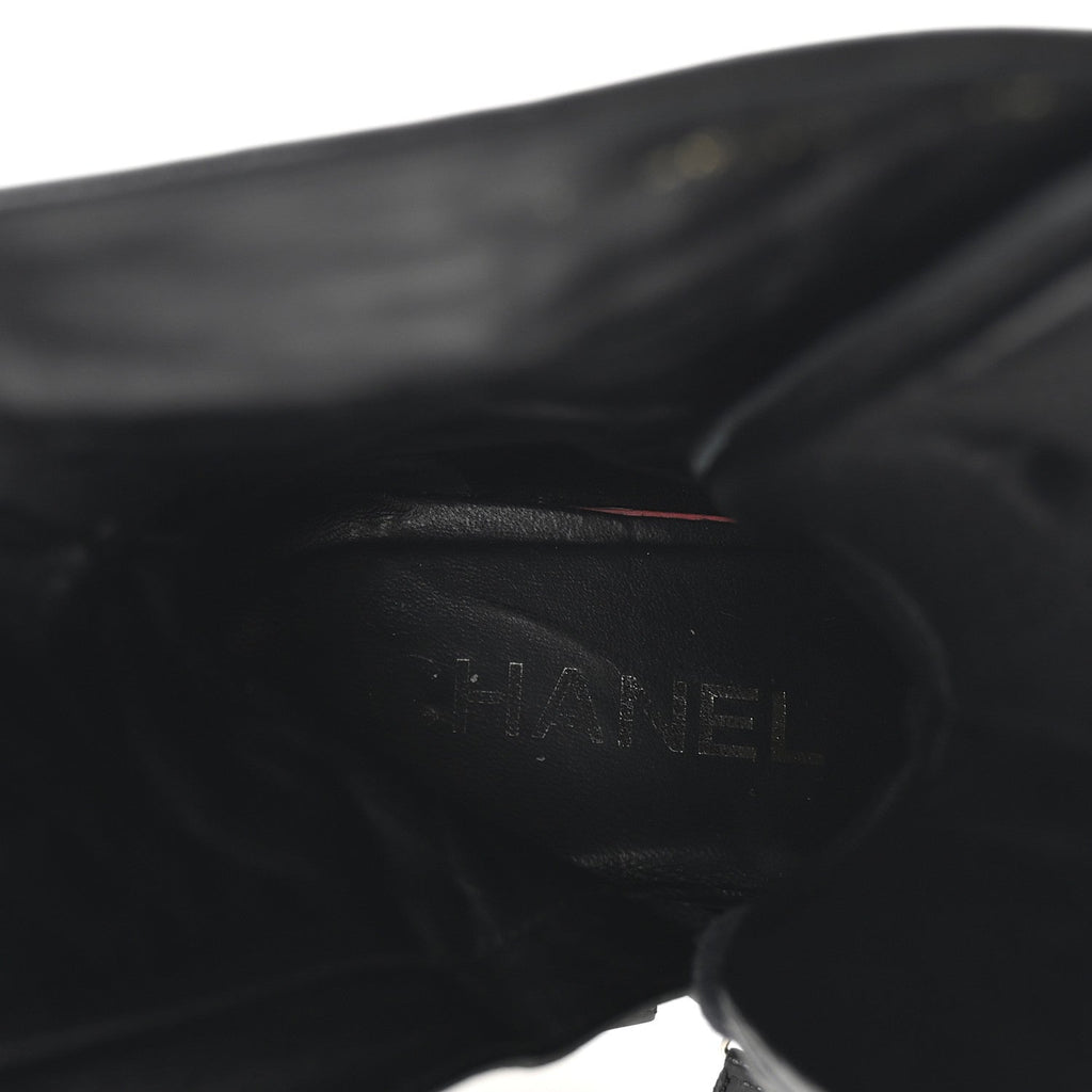 Chanel Shiny Calfskin Patent Quilted Chain Lace Up Combat Long Boots 38.5 Black