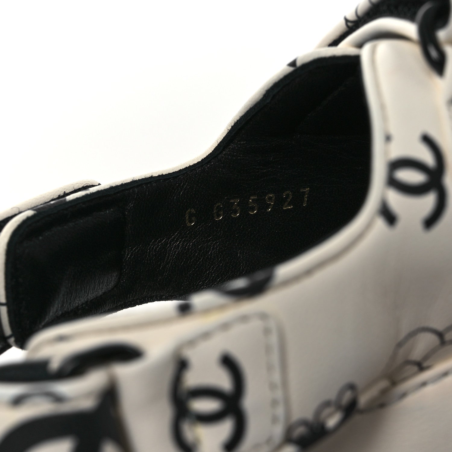 Lambskin Printed CC Velcro Dad Sandals 37.5 White Black