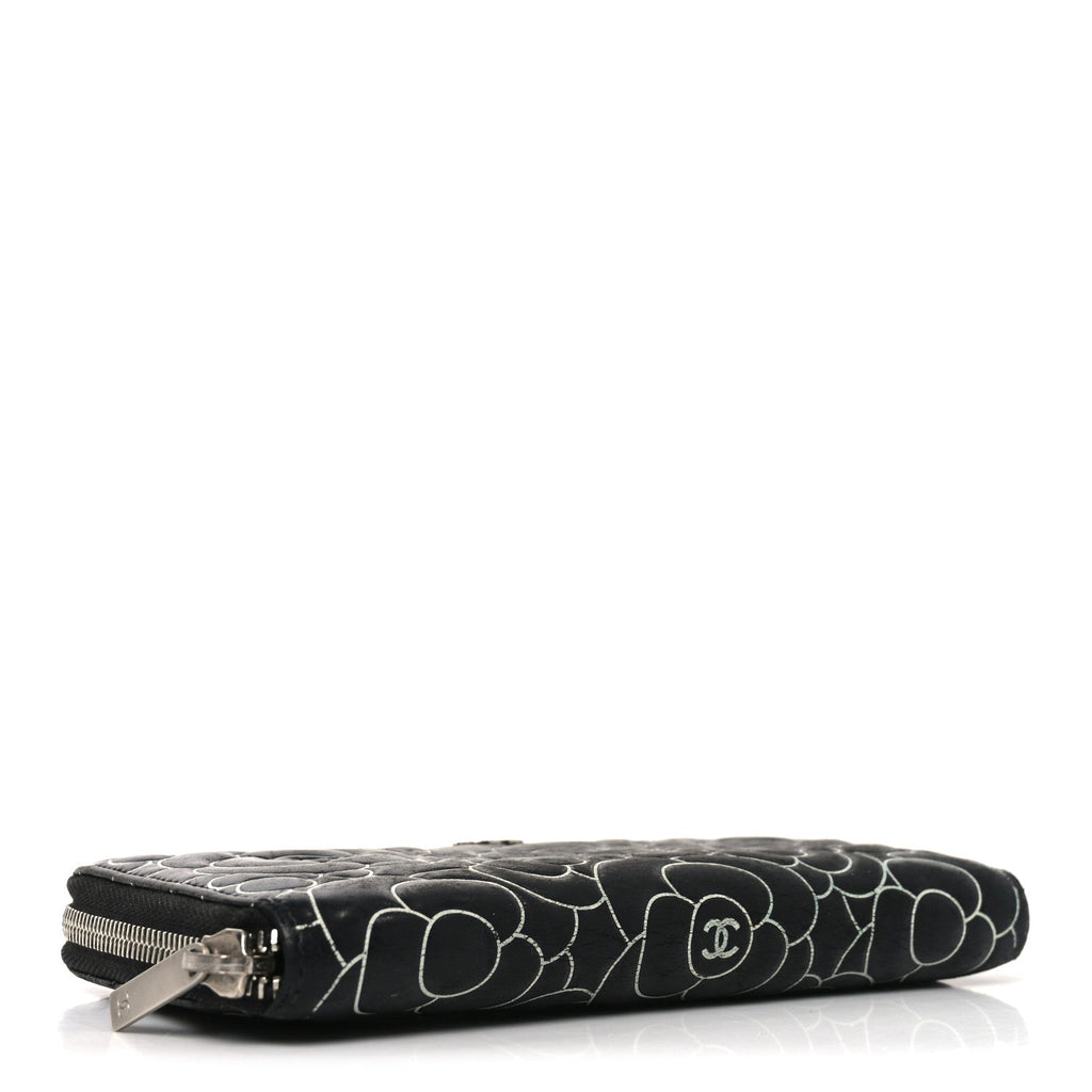 Lambskin Camellia Embossed Large Zip Around Gusset Wallet Black White